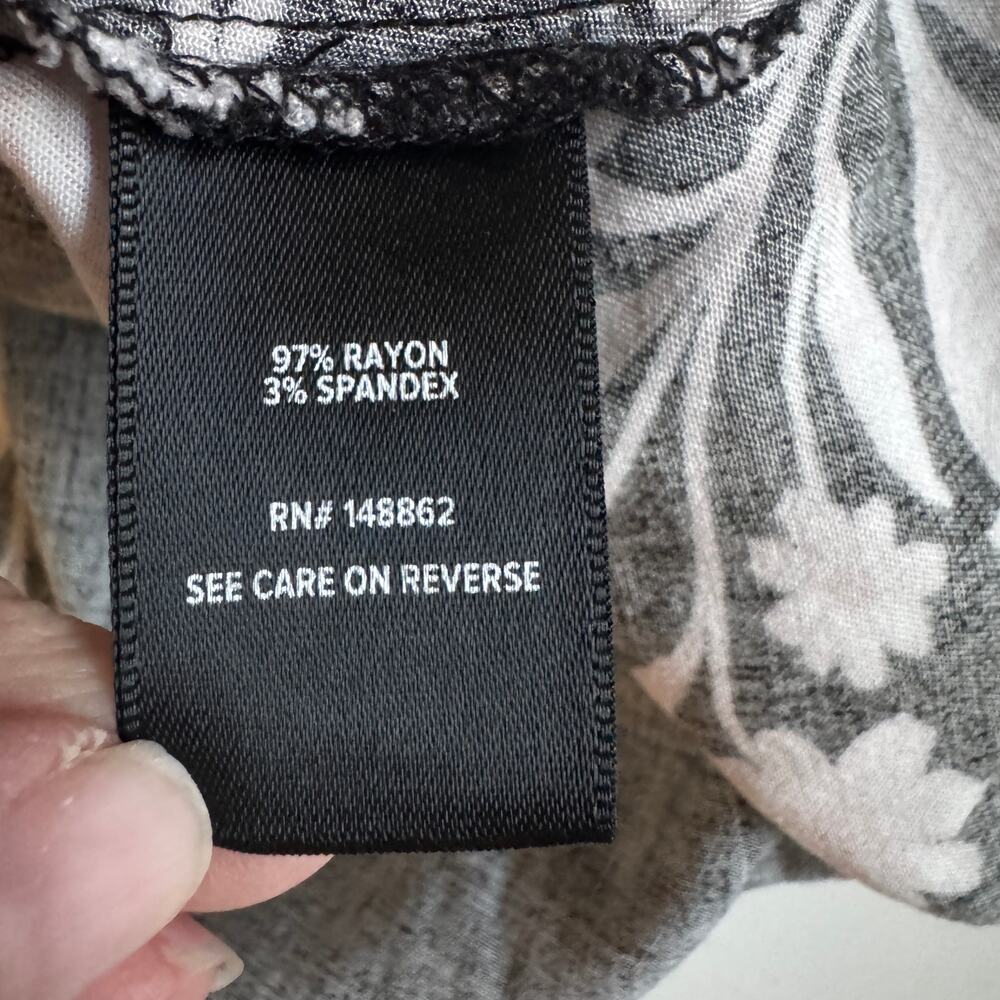 Torrid Tea Length Trapeze Dress Alessa Floral Black Vacation Beach Size 3X EUC - Picture 9 of 15